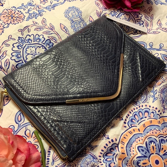 BCBG Navy Snakeskin Envelope Clutch - Picture 4 of 8